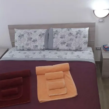 Glm Apartment *